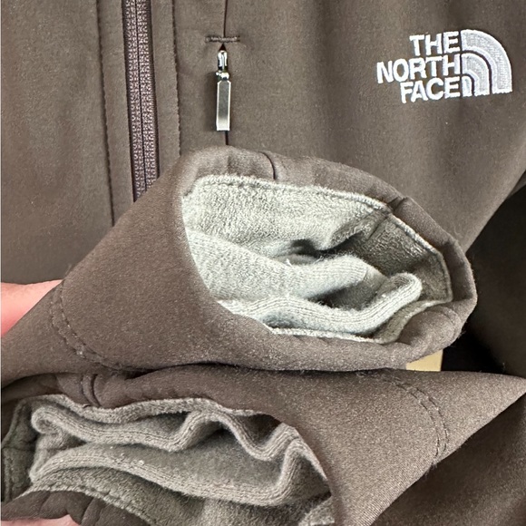 Women’s chocolate brown North Face lightweight jacket with mock neck - Picture 5 of 10